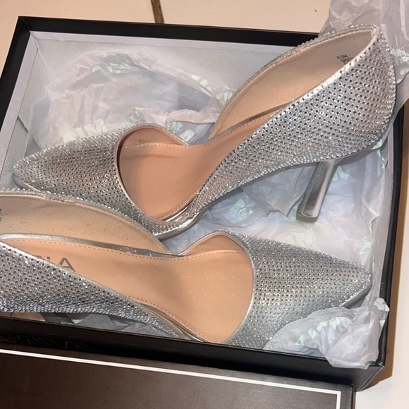 MIA Glittering Silver Heels - Picture 3 of 8